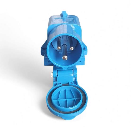 Mains Surface Mount Inlet Socket- 240 Volt / 16 Amp - PO112