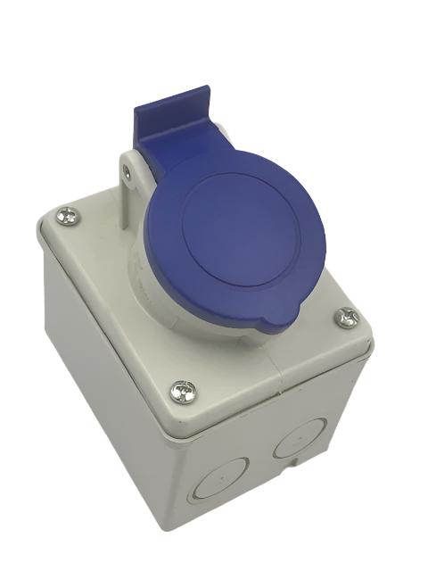 Exterior Garage Socket 3 Pin /16 Amp /240 Volt - SC500 - Caratech Caravan Parts