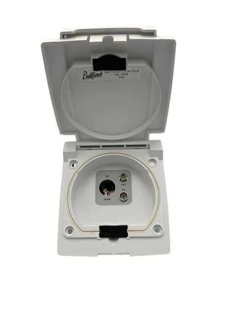 Bullfinch - Satellite/TV - 12v - White Outlet Point - 6094/01