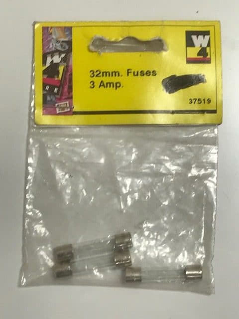 32mmFuse 3Amp Pack of Three 37519 - Caratech Caravan Parts